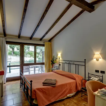 Hotel Leonardo Da Vinci Limone sul Garda Exterior foto
